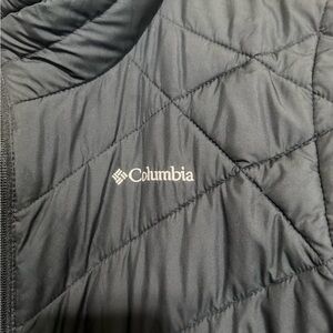 Columbia Black Quilted Vest